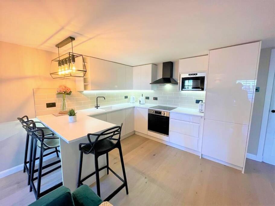 Stylish, Central And Cosy 1Bd Nr Canongate 에든버러 외부 사진