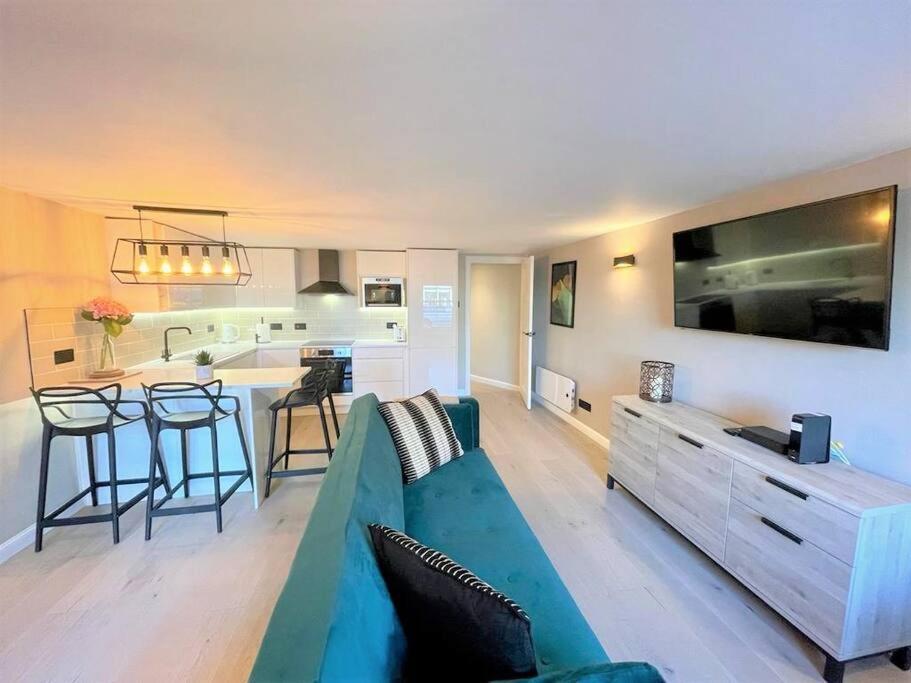 Stylish, Central And Cosy 1Bd Nr Canongate 에든버러 외부 사진