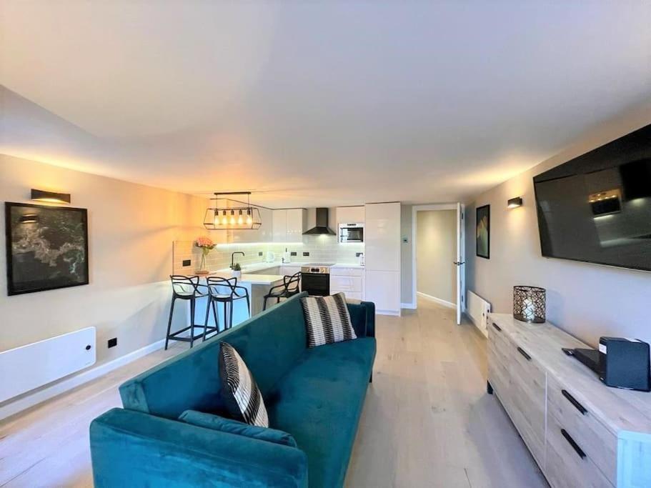 Stylish, Central And Cosy 1Bd Nr Canongate 에든버러 외부 사진